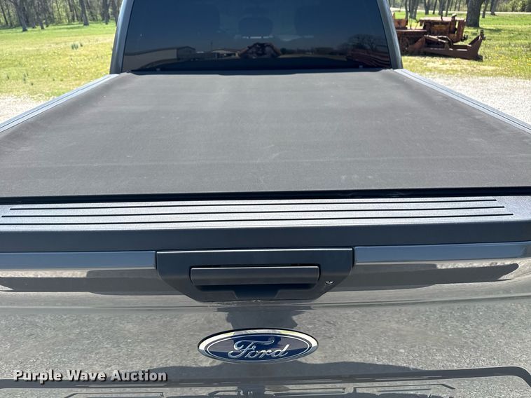 image for item DM5710 2020 Ford F150 SuperCrew pickup truck