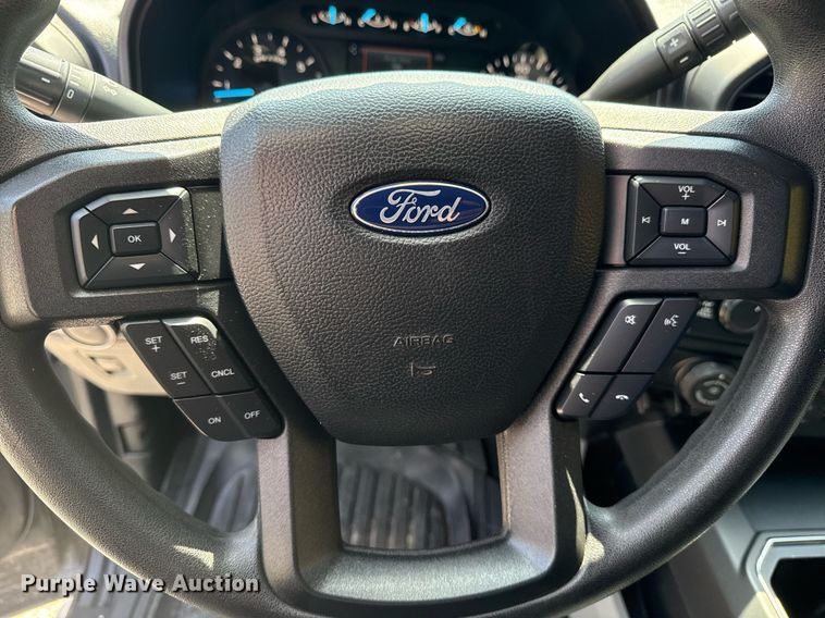 image for item DM5710 2020 Ford F150 SuperCrew pickup truck