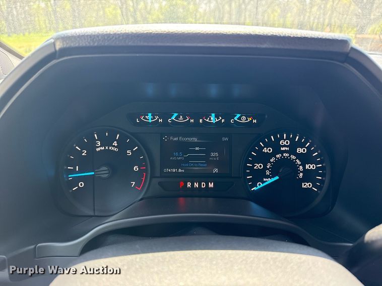 image for item DM5710 2020 Ford F150 SuperCrew pickup truck