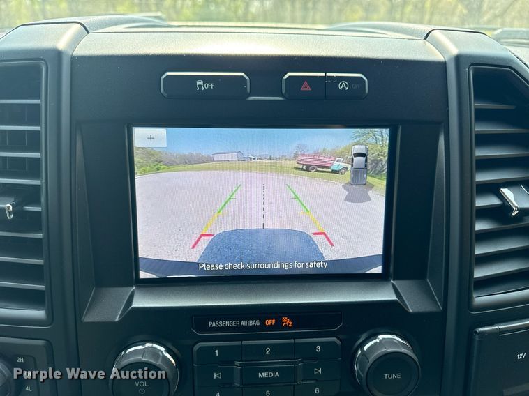 image for item DM5710 2020 Ford F150 SuperCrew pickup truck