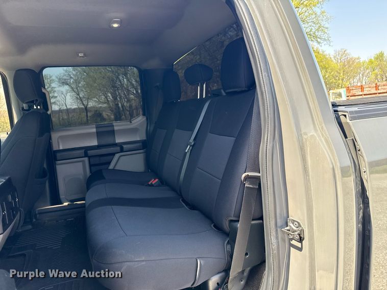 image for item DM5710 2020 Ford F150 SuperCrew pickup truck