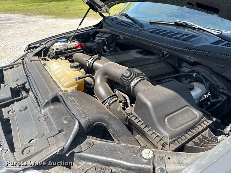 image for item DM5710 2020 Ford F150 SuperCrew pickup truck