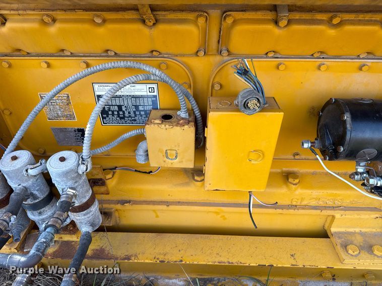 image for item DM5713 Caterpillar D379 power unit