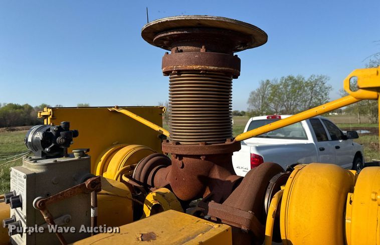 image for item DM5713 Caterpillar D379 power unit