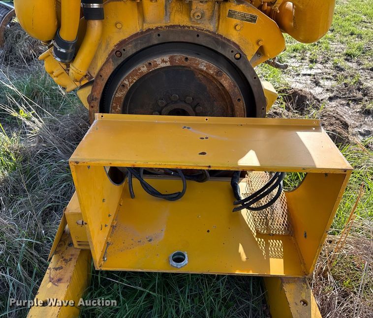 image for item DM5713 Caterpillar D379 power unit