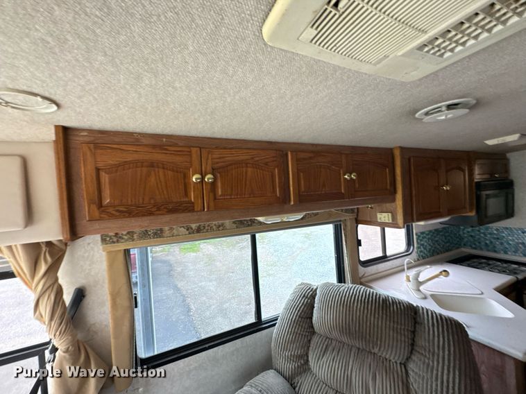 image for item DO0743 1999 Tiffin Motor Homes Allegro Bus RV