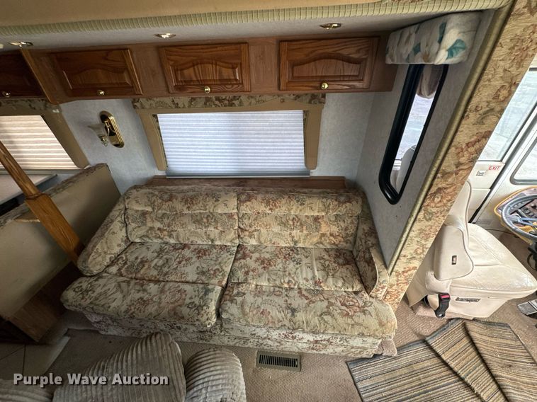 image for item DO0743 1999 Tiffin Motor Homes Allegro Bus RV