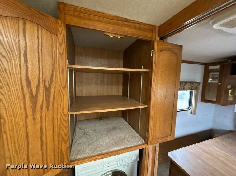 image for item DO0743 1999 Tiffin Motor Homes Allegro Bus RV