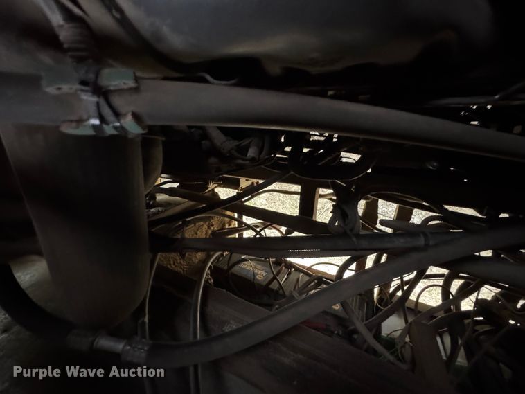 image for item DO0743 1999 Tiffin Motor Homes Allegro Bus RV