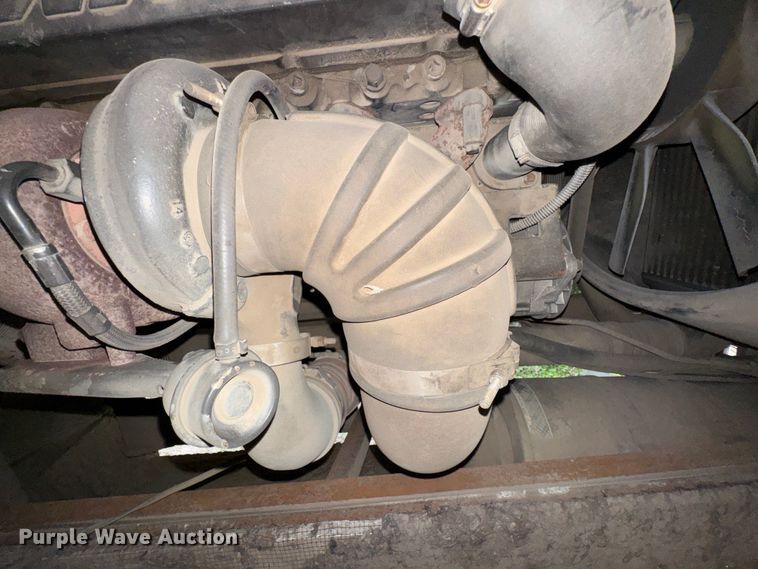 image for item DO0743 1999 Tiffin Motor Homes Allegro Bus RV