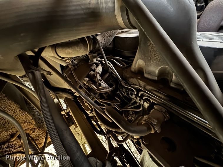 image for item DO0743 1999 Tiffin Motor Homes Allegro Bus RV