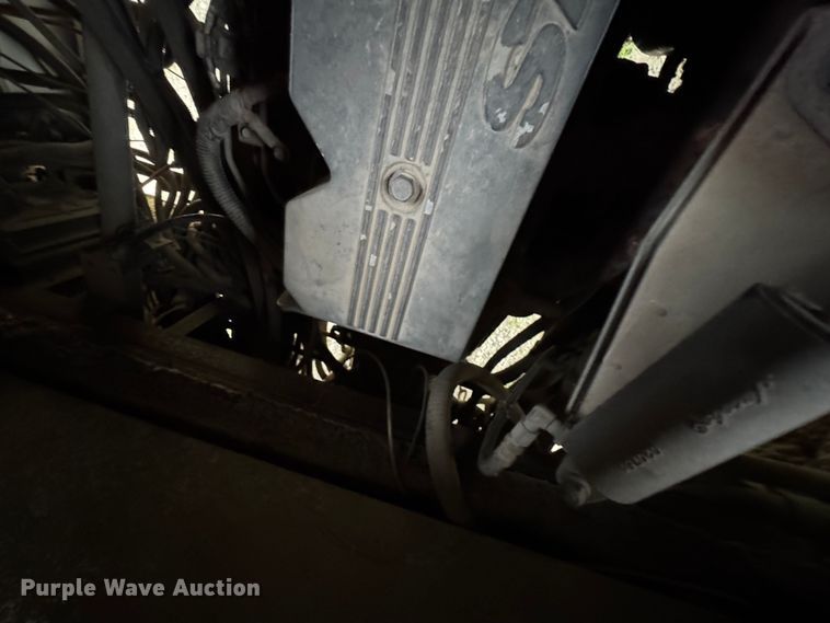 image for item DO0743 1999 Tiffin Motor Homes Allegro Bus RV