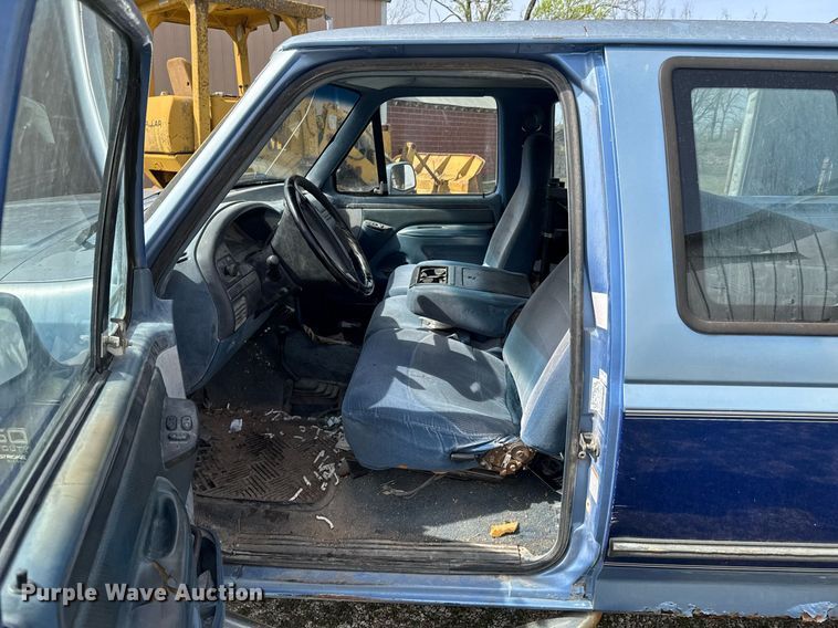 image for item DO0783 1997 Ford F250 SuperCab pickup truck