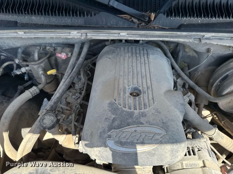 image for item DO0806 2006 GMC Sierra 1500 SLT Crew Cab pickup truck