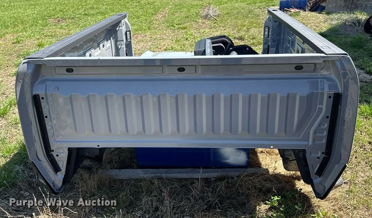 image for item DO0808 Pickup truck bed