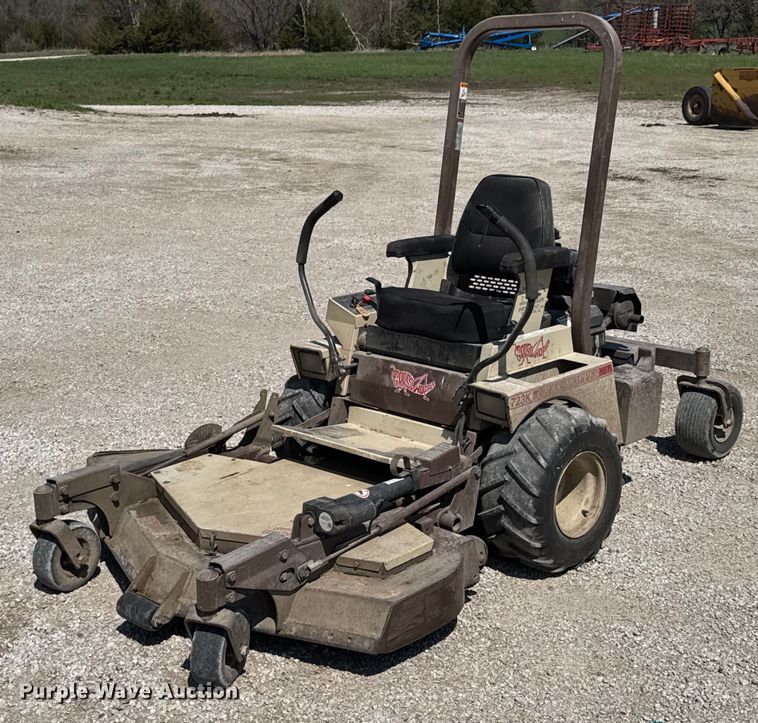 image for item DO0809 2007 Grasshopper 723K H2 lawn mower
