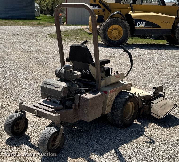 image for item DO0809 2007 Grasshopper 723K H2 lawn mower