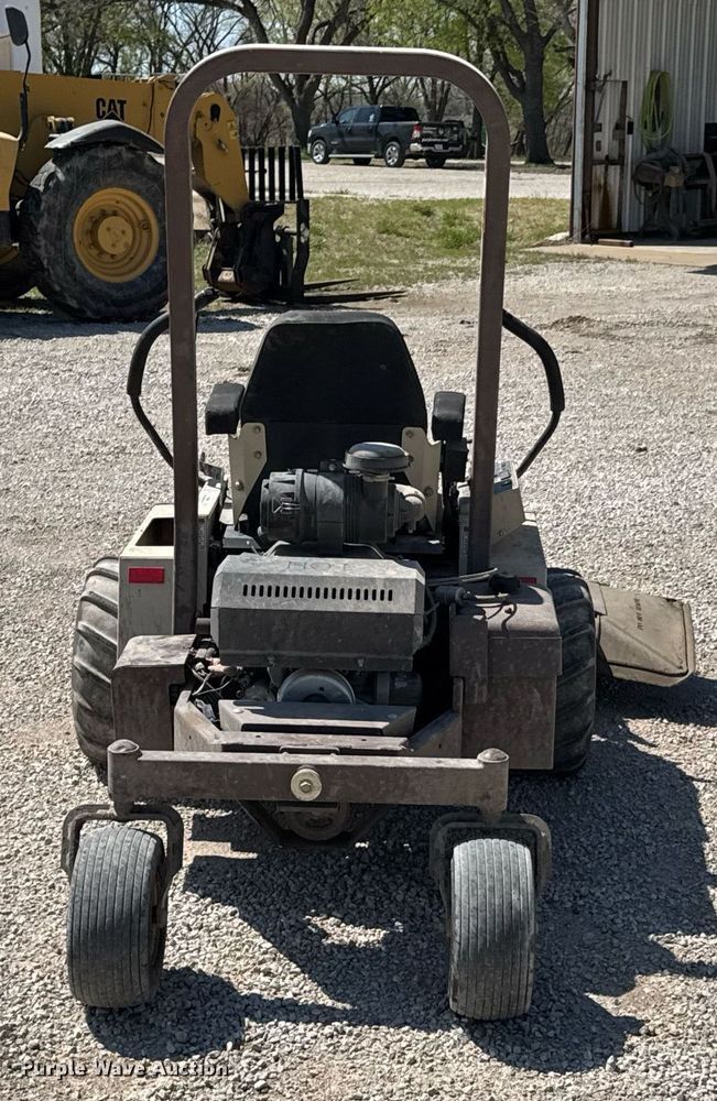 image for item DO0809 2007 Grasshopper 723K H2 lawn mower