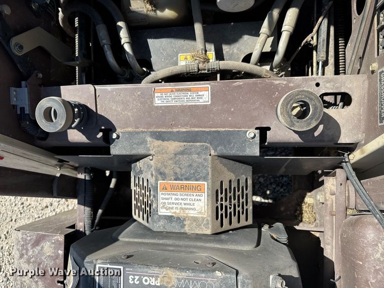 image for item DO0809 2007 Grasshopper 723K H2 lawn mower