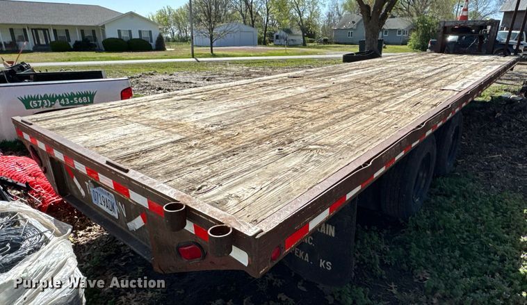 image for item DO0823 1988 Trailmann flatbed trailer