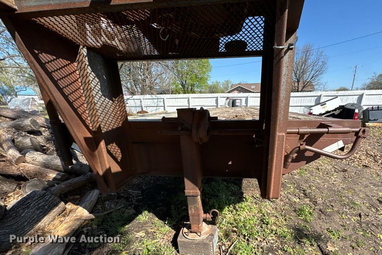 image for item DO0823 1988 Trailmann flatbed trailer