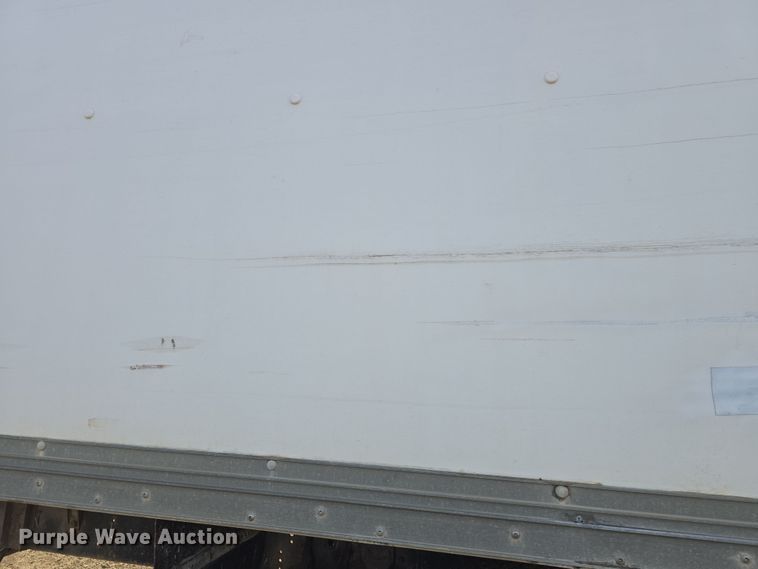 image for item DO7803 2005 GMC C7500 box truck