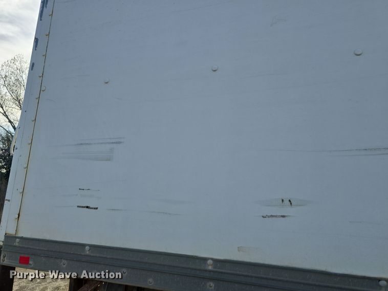 image for item DO7803 2005 GMC C7500 box truck