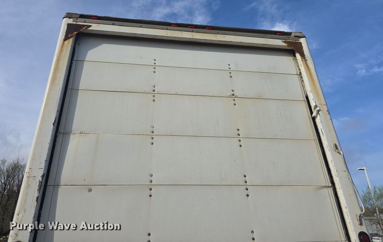 image for item DO7803 2005 GMC C7500 box truck