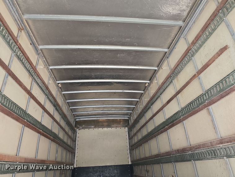 image for item DO7803 2005 GMC C7500 box truck