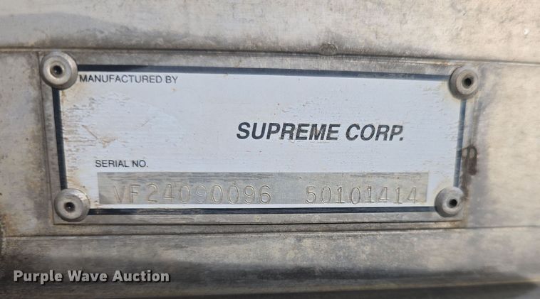 image for item DO7803 2005 GMC C7500 box truck