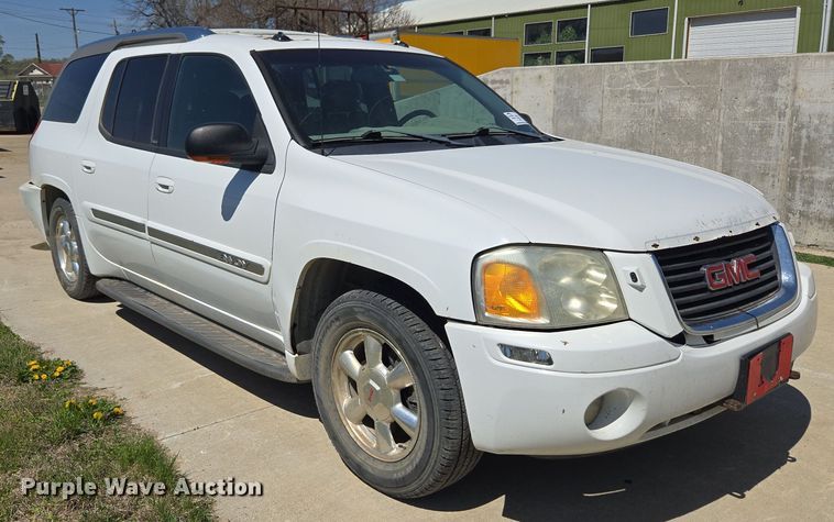 image for item DO7876 2004 GMC Envoy XUV SLT SUV