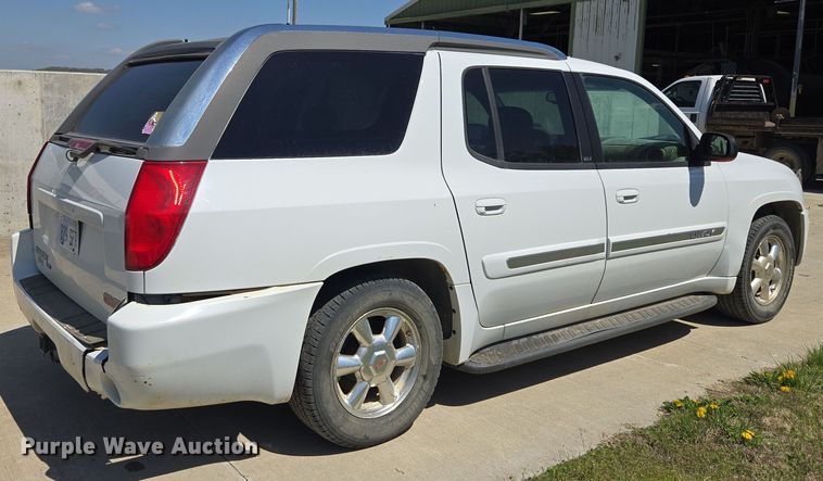 image for item DO7876 2004 GMC Envoy XUV SLT SUV