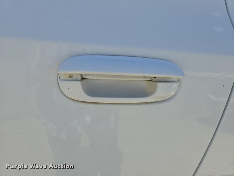 image for item DO7876 2004 GMC Envoy XUV SLT SUV