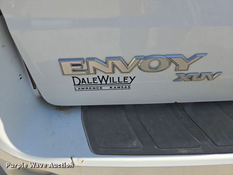 image for item DO7876 2004 GMC Envoy XUV SLT SUV