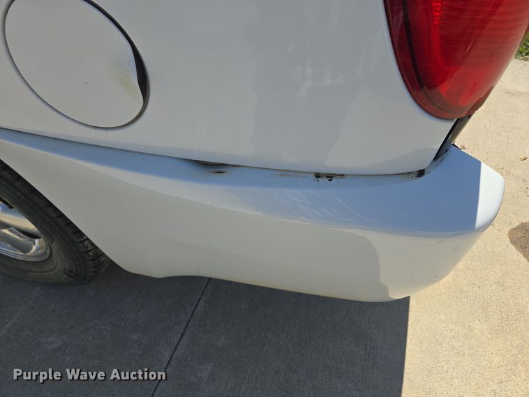 image for item DO7876 2004 GMC Envoy XUV SLT SUV