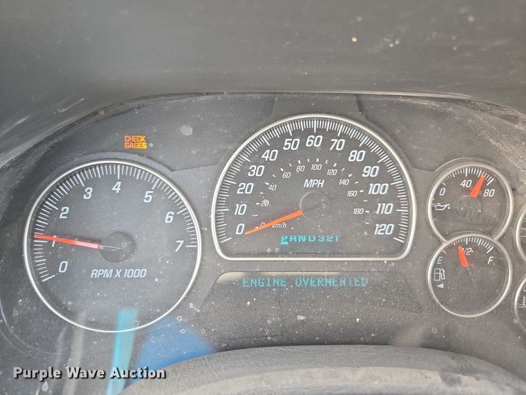 image for item DO7876 2004 GMC Envoy XUV SLT SUV