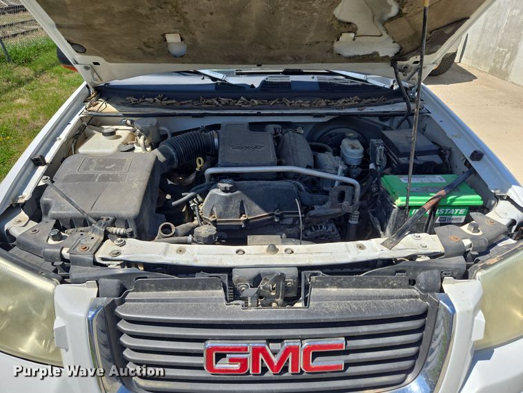 image for item DO7876 2004 GMC Envoy XUV SLT SUV