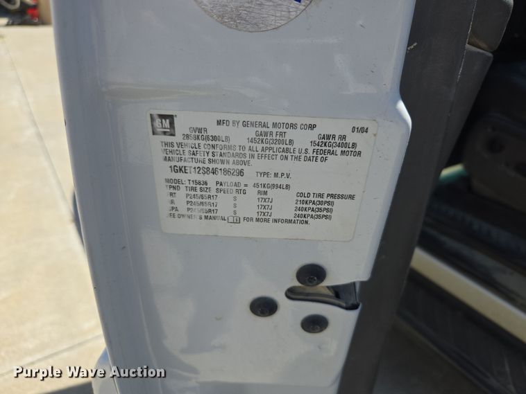 image for item DO7876 2004 GMC Envoy XUV SLT SUV