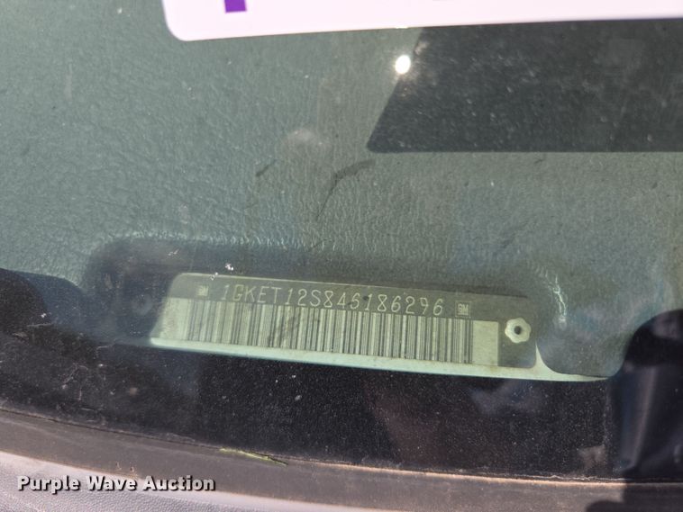 image for item DO7876 2004 GMC Envoy XUV SLT SUV