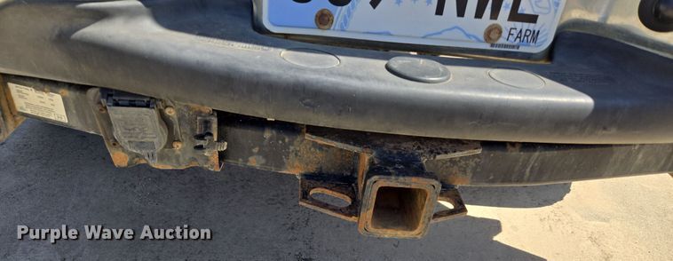 image for item DO7877 2006 Ford F350 Super Duty Crew Cab pickup truck