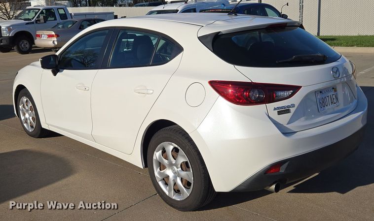 image for item DO7886 2015 Mazda Mazda 3 