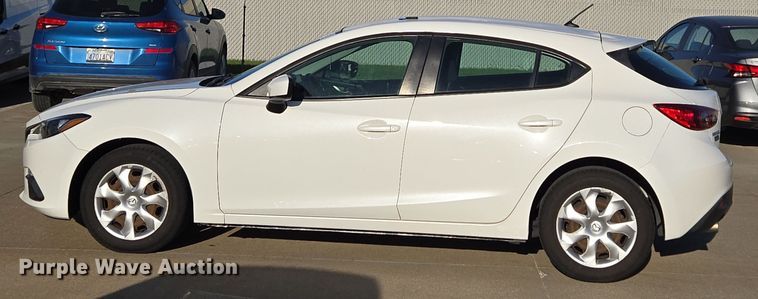 image for item DO7886 2015 Mazda Mazda 3 