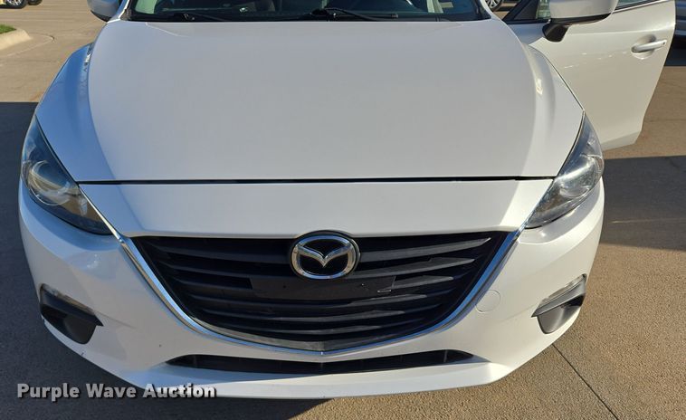 image for item DO7886 2015 Mazda Mazda 3 