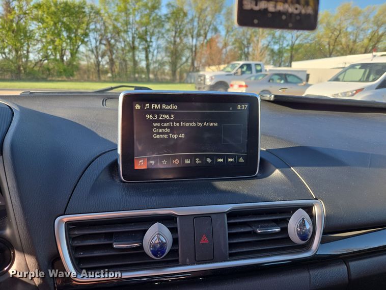 image for item DO7886 2015 Mazda Mazda 3 