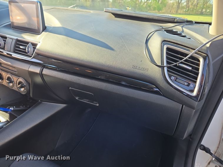 image for item DO7886 2015 Mazda Mazda 3 