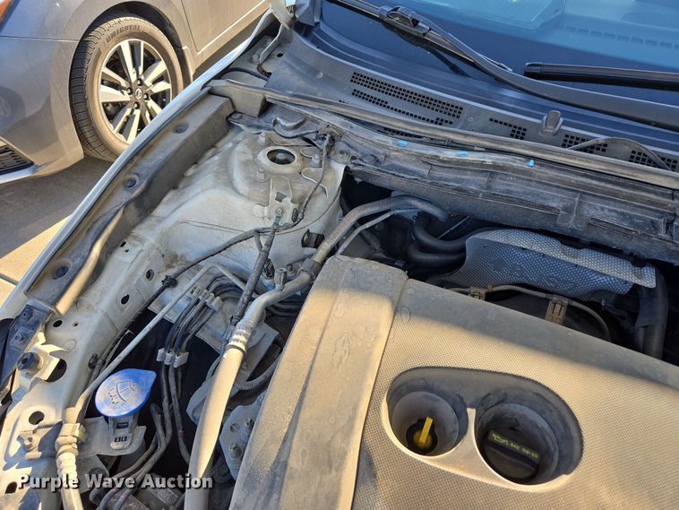 image for item DO7886 2015 Mazda Mazda 3 