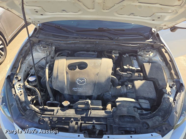 image for item DO7886 2015 Mazda Mazda 3 