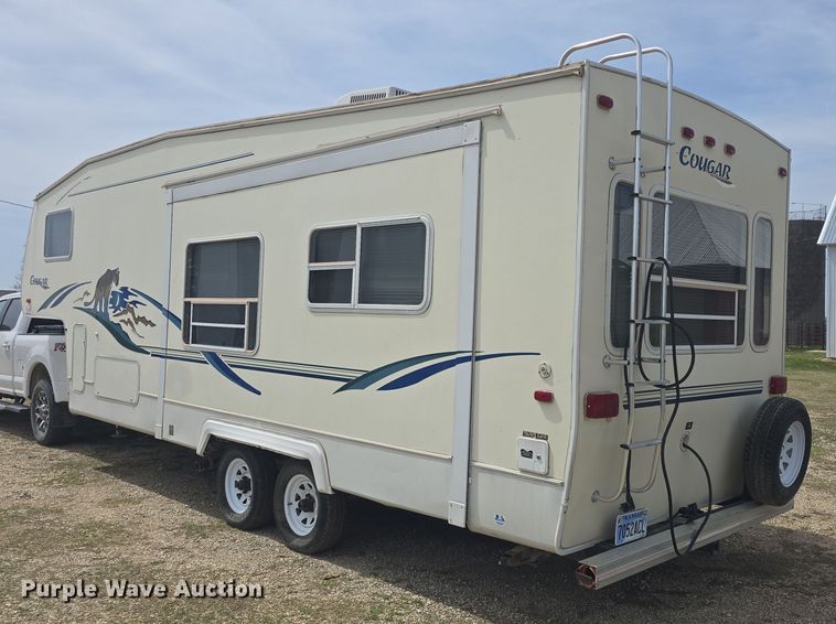 image for item DO7895 2001 Keystone Cougar camper