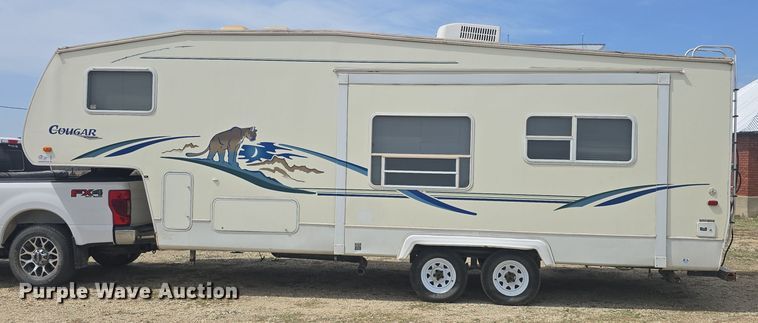 image for item DO7895 2001 Keystone Cougar camper