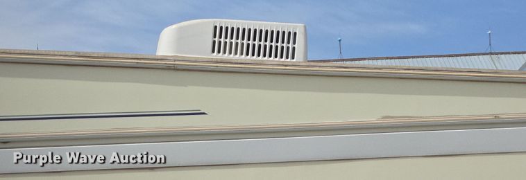 image for item DO7895 2001 Keystone Cougar camper